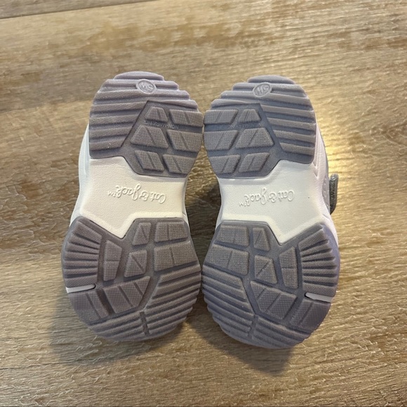 NWOB Cat & Jack Velcro WIDE Toddler Girls Sneakers - Picture 7 of 7